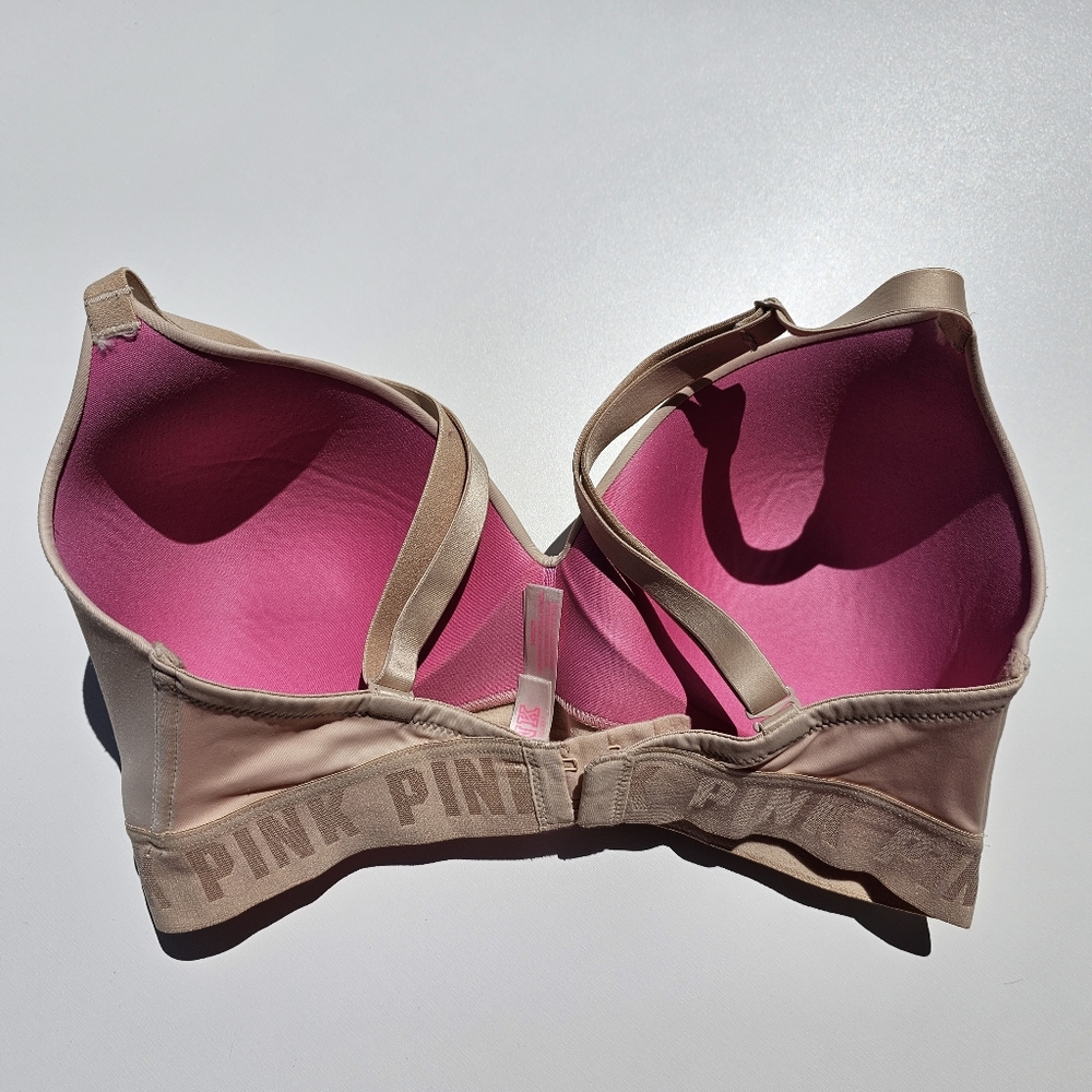 Victoria's Secret PINK Wear Everywhere Wireless Lightly Lined Bra - size 34DD